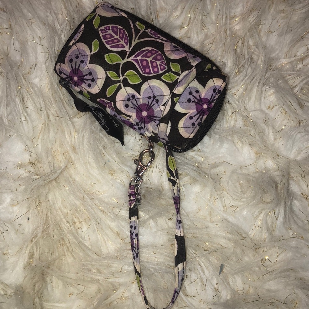 vera bradley wristlet